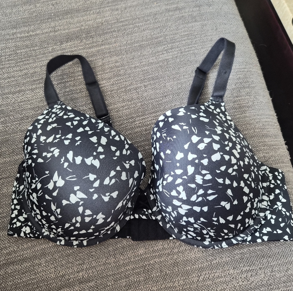 Déesse 42DD Padded Bra